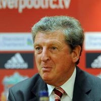 Hodgson Belum Pikirkan Soal Transfer