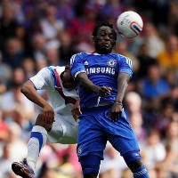 Essien Menangkan Chelsea