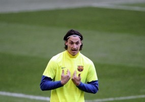Ibra Tak Akan ke Milan
