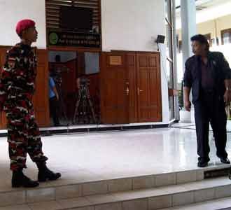 Laskar Merah Putih Kawal Sidang Jodi Haryanto