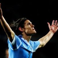 Cavani Berharap Tak Dihina Palermo