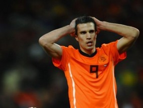 Van Persie dan Dilema Sepakbola Indah