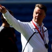Van Gaal Ingin Latih Timnas Lagi