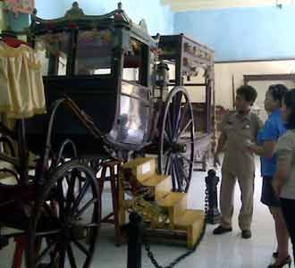 Melihat Keraton Sumenep