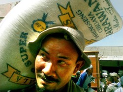 Pedagang Desak Pemerintah Melakukan Operasi Pasar