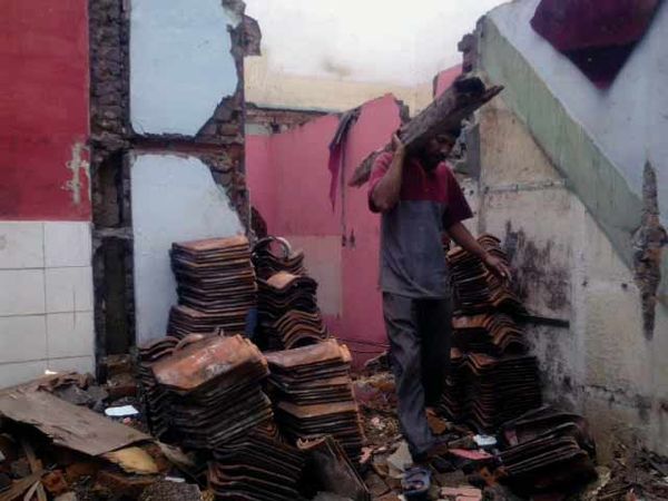 Rumah Eks Lokalisasi Saritem Dibongkar