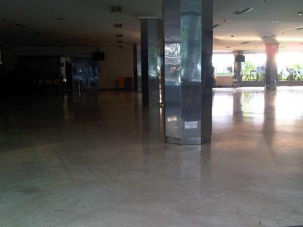 Kantor PLN Tanpa Listrik