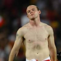 Rooney Diminta Lebih Dewasa