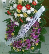 Ultah ke-50, Kejaksaan Dikado Karangan Bunga & Sapu Lidi 