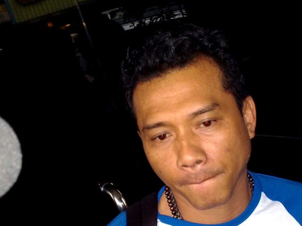 KD Ciuman, Anang Cuek