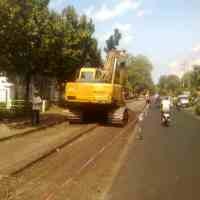 Jelang Puasa, Dinas PU Lumajang Getol Perbaiki Jalan