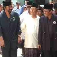 Deklrasikan Nasdem Jatim, Surya Paloh Minta Izin Gus Sholah