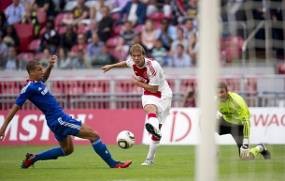 Ajax Taklukkan Chelsea 3-1