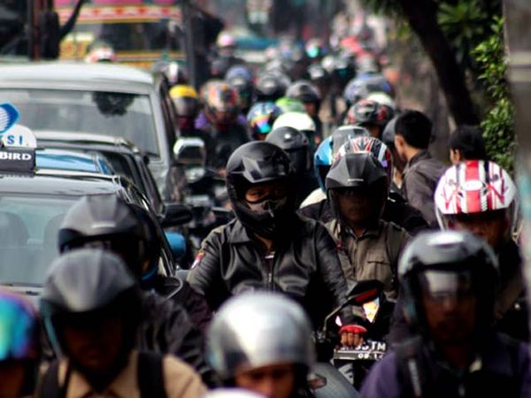 Buruknya Sistem Transportasi Ibukota