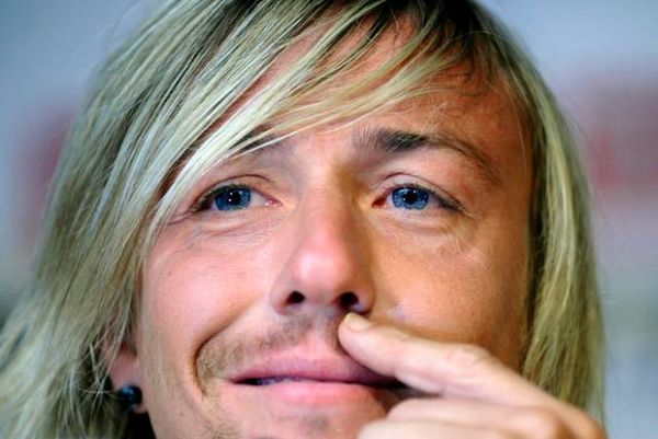 Adios, Guti
