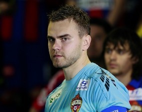 Arshavin Promosikan Arsenal ke Akinfeev 