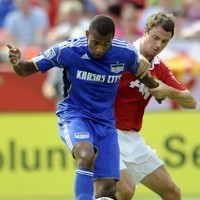 MU Ditundukkan 10 Pemain Kansas City