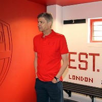 Wenger Tak Setuju Peraturan Baru 
