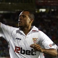 Fabiano Yakin Bertahan