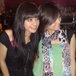 Tika dan Tiwi T2 Kangen Tarawih Bersama