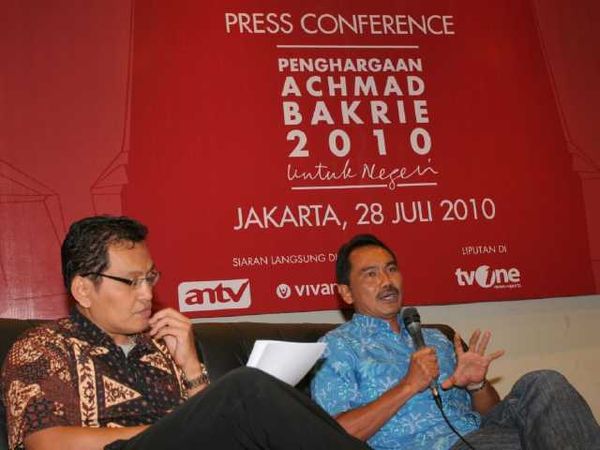 Penghargaan Achmad Bakrie 2010 