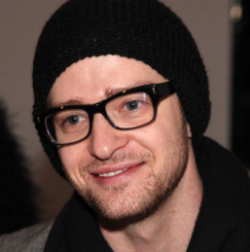 Justin Timberlake Dilirik Main Film Bareng Amanda Seyfried