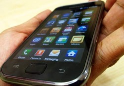 Tampilan dan Performa Galaxy S
