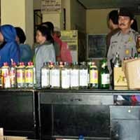 Jelang Ramadan, Polisi Razia 7 Penjual Miras
