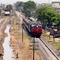 Jelang Puasa, Jalur KA Siap 70 Persen