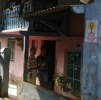 Keong Racun Tercipta di Gang Sempit