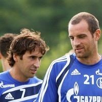 Rayuan Metzelder Bikin Raul Pilih Schalke