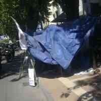 Bank OCBC NISP Didemo Buruh Pabrik Metal