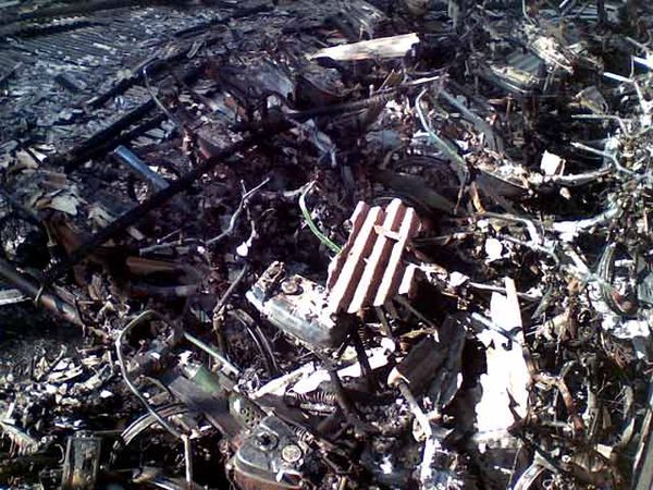 Stasiun Pondok Cina Terbakar