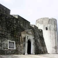 Megahnya Benteng Belgica di Banda Naira