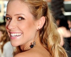 Kristin Cavallari jadi Desainer Sepatu