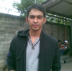 Naga Lyla Kangen Perang Kampung Saat Puasa