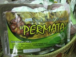 Keriuk Manis Keripik Salak