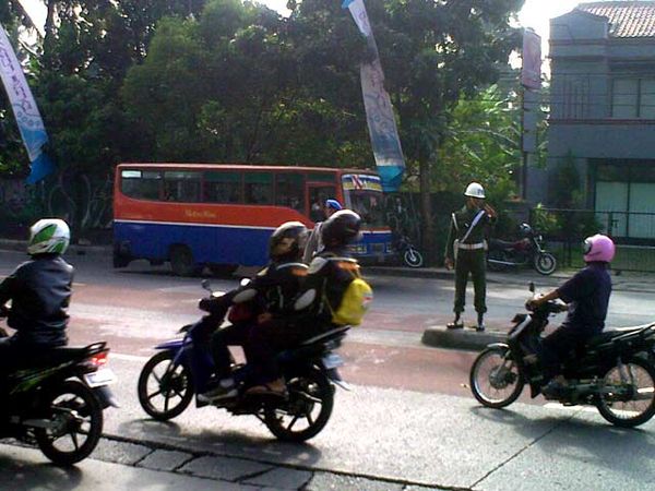 Satgas Amankan Koridor VI