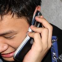 Bobol Jaringan GSM, Hacker Tangkap 30 Ponsel