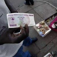 Kisah Zimbabwe Redenominasi 10 Miliar Dolar jadi 1 Dolar