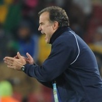 Chile Ikat Bielsa Sampai 2015