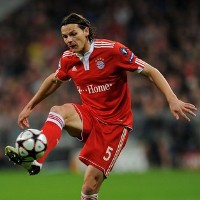 Bayern Minus Van Buyten di Piala Super Jerman