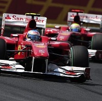 September, Ferrari Disidang Soal Team Order