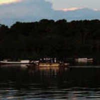 Nyanyi Sunyi Banda Naira