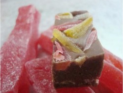 5 Cake Cantik & Rice Cooker Gratis!