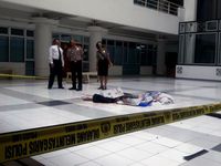 Jatuh Dari Lantai 7 Purwanto Tewas