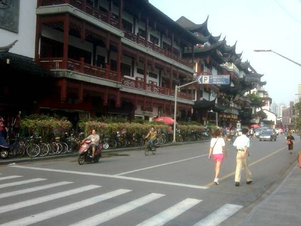 Berkunjung ke O Town dan Yuyuan