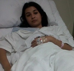 Shireen Sungkar Dijenguk Fans Cinta Fitri Dari Singapura