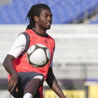 Adebayor Rayu Juve Dapatkan Dirinya