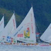 Tiba di Makassar, Ratusan Passandeq Mandar Jadi Tamu Kehormatan